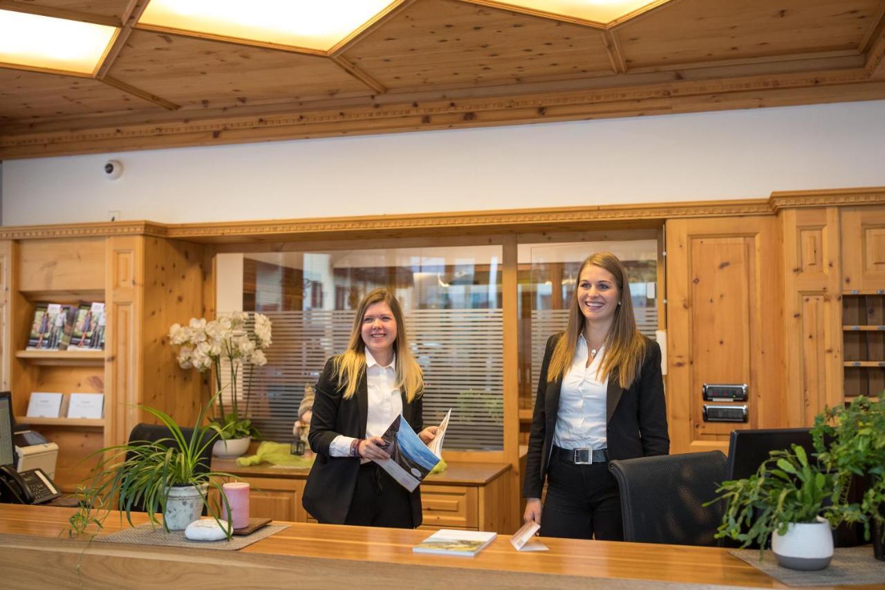 Aktiv & Wellnesshotel Zentral Prato allo Stelvio Luaran gambar